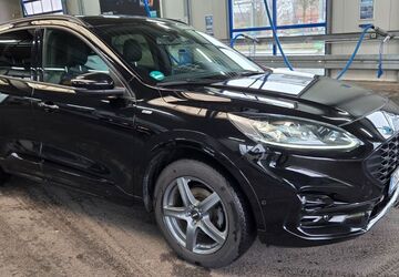 Ford Kuga 111.000 km 18.900 &euro; Leopoldshöhe 33818