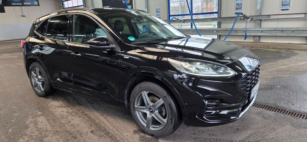 Ford Kuga 111.000 km 18.900 &euro; Leopoldshöhe 33818