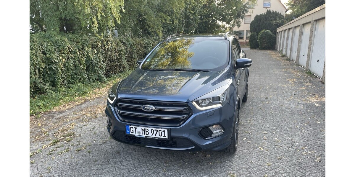 Ford Kuga 67.500 km 26.000 &euro; Rheda-Wiedenbrück 33378