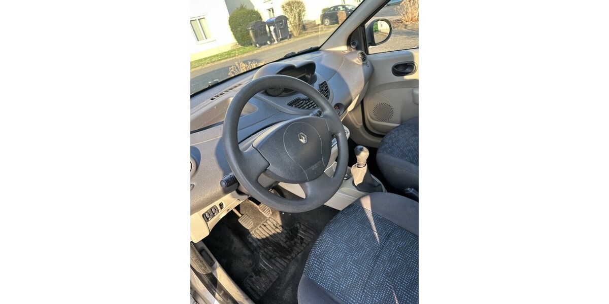 Renault Twingo 225.000 km 1.990 &euro; Bielefeld 33602