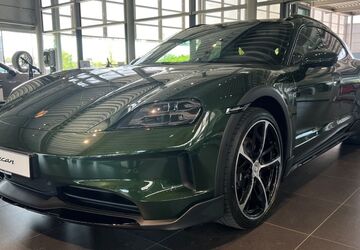 Porsche Taycan 9.000 km 109.800 &euro; Bielefeld 33719