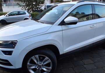 Skoda Karoq 111.000 km 18.500 &euro; Lage 32791