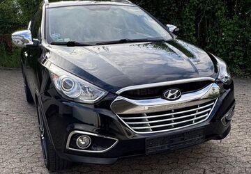 Hyundai TUCSON 84.400 km 9.000 &euro; Detmold 32760