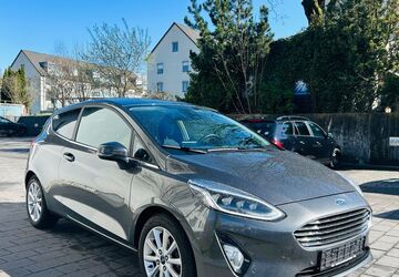 Ford Fiesta 59.000 km 12.300 &euro; Bielefeld 33647
