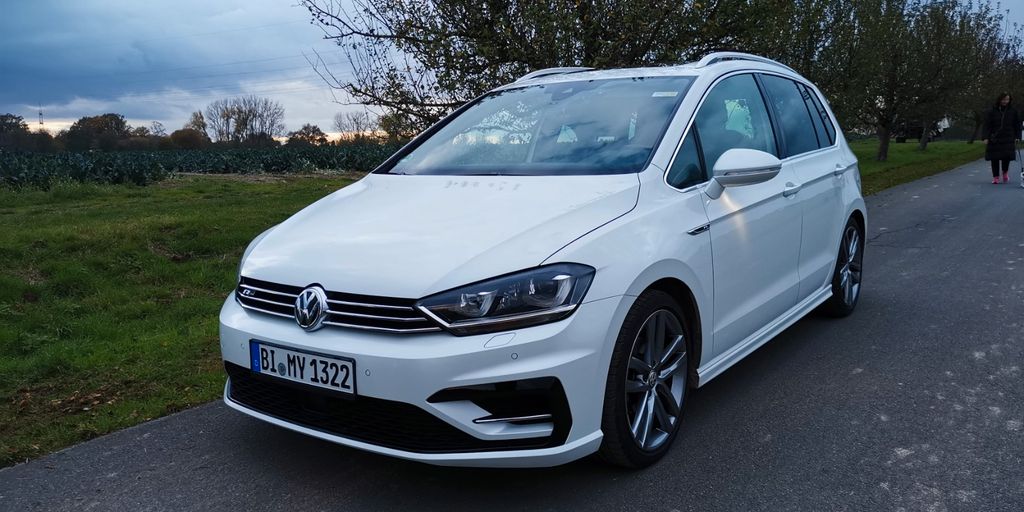 VW Golf Sportsvan 90.000 km 17.000 &euro; Bielefeld 33739