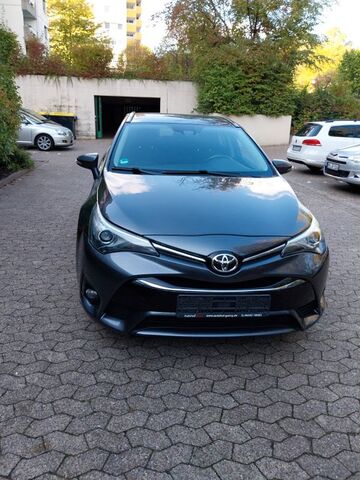 Gebrauchte Toyota Avensis