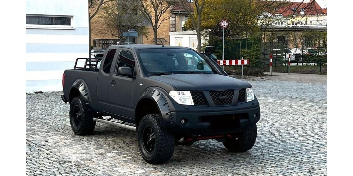 Nissan Navara 188.103 km 12.500 &euro; Herford 32052