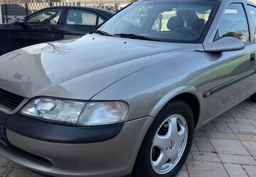 Opel Vectra 53.322 km 3.999 &euro; Versmold 33775