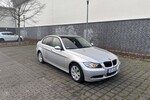 BMW 320 98.000 km 6.750 &euro; Gütersloh 33330