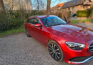 Mercedes-Benz E 300 160.000 km 25.200 &euro; Lemgo 32657