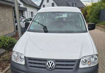 VW Caddy 128.639 km 3.760 &euro; Bielefeld 33739