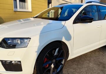 Skoda Octavia 193.000 km 11.900 &euro; Bad Salzuflen 32107