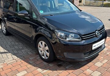 VW Touran 212.000 km 4.699 &euro; Versmold 33775
