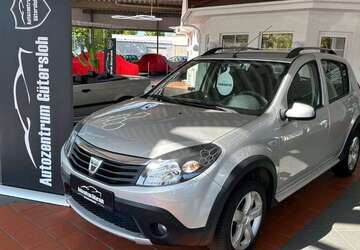 Dacia Sandero 150.000 km 5.699 &euro; Gütersloh 33334