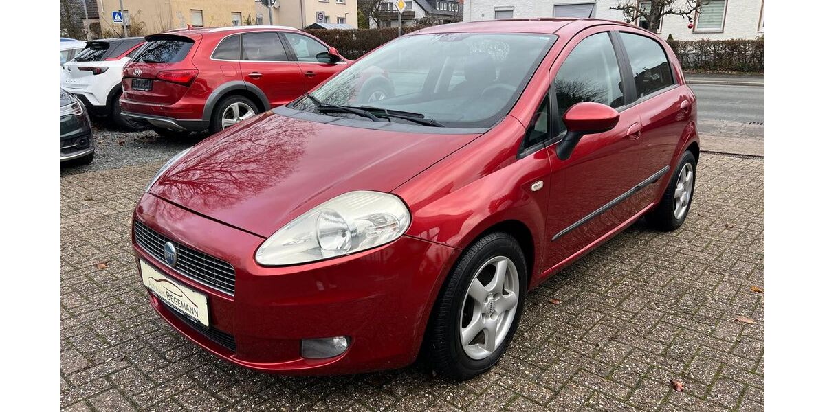 Fiat Grande Punto 194.318 km 2.750 &euro; Bad Salzuflen 32108