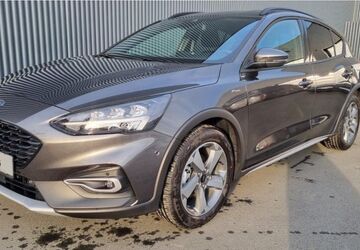 Ford Focus 18.000 km 23.750 &euro; Halle Westfalen 33790