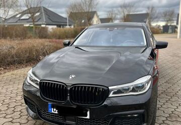 BMW 750 179.000 km 29.399 &euro; Bad Salzuflen 32107