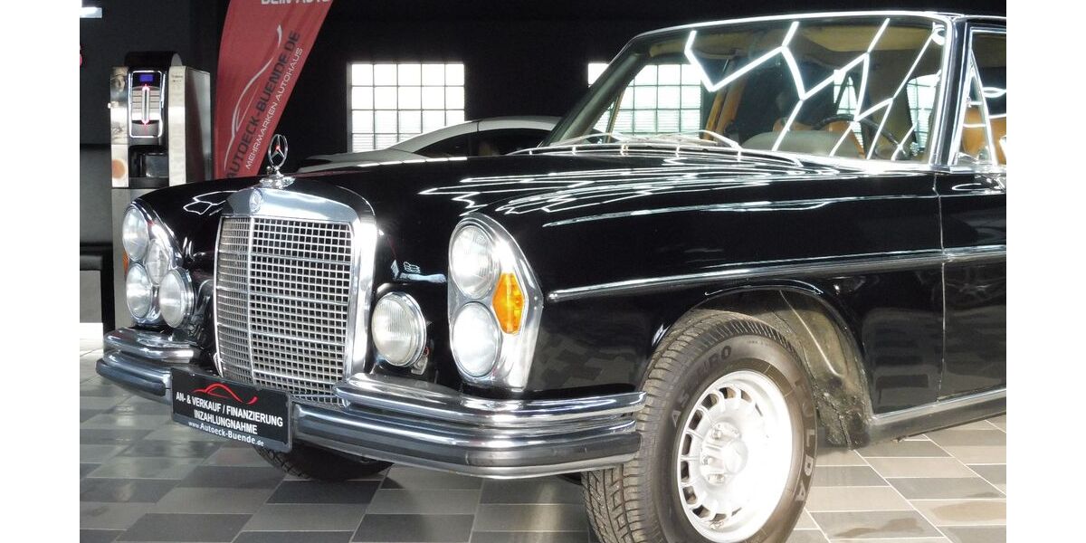 Mercedes-Benz 300 127.754 km 38.999 &euro; Bünde 32257