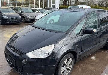 Ford S-Max 255.000 km 2.750 &euro; Detmold 32758