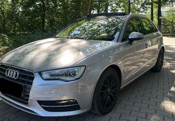 Audi A3 200.000 km 9.500 &euro; Bielefeld 33647