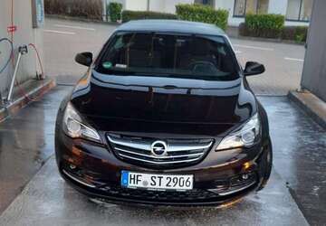 Opel Cascada 68.000 km 10.900 &euro; Hiddenhausen 32120