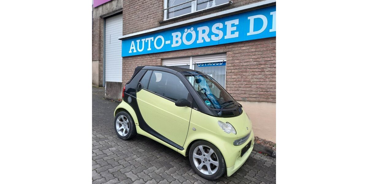Smart ForTwo 95.125 km 3.600 &euro; Detmold 32758