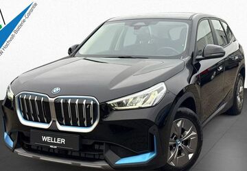 BMW iX1 27.223 km 32.650 &euro; Bad Oeynhausen 32547