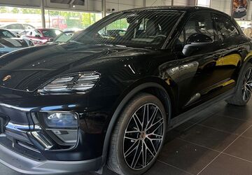 Porsche Macan 8.795 km 96.700 &euro; Bielefeld 33719