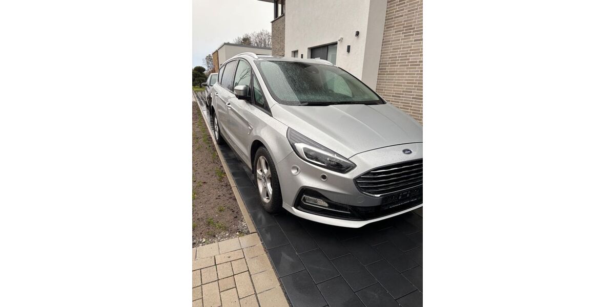 Ford S-Max 79.000 km 15.890 &euro; Delbrück 33129