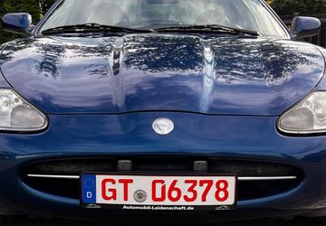 Jaguar XK8 82.100 km 25.900 &euro; Harsewinkel 33428