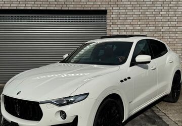 Maserati Levante 118.000 km 39.999 &euro; Rheda-Wiedenbrück 33378