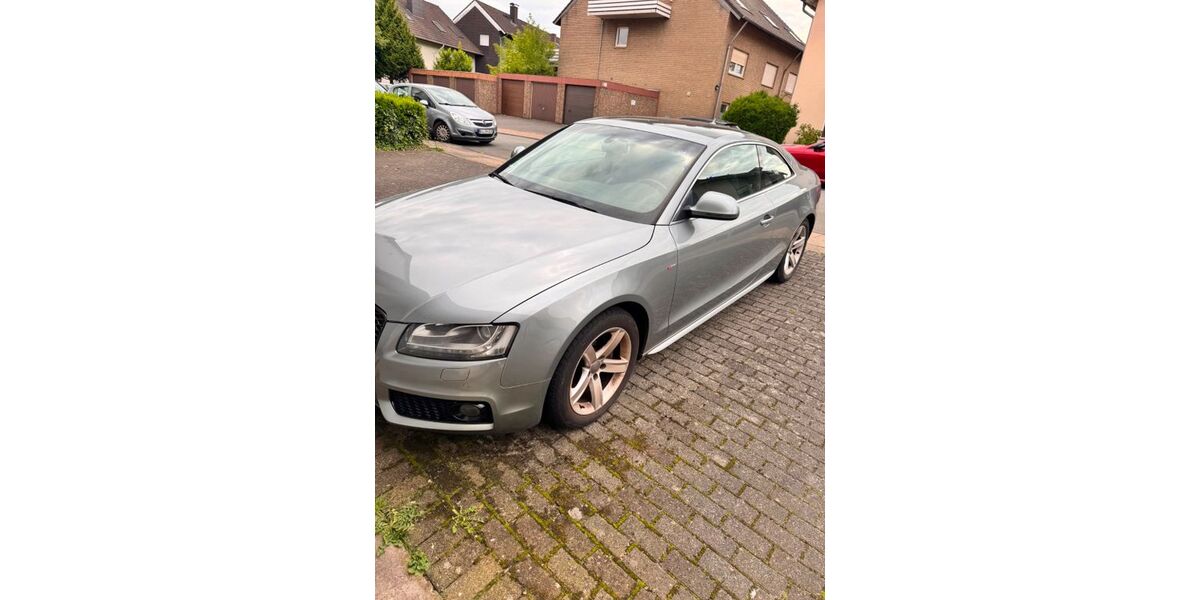 Audi A5 210.000 km 7.900 &euro; Bielefeld 33649