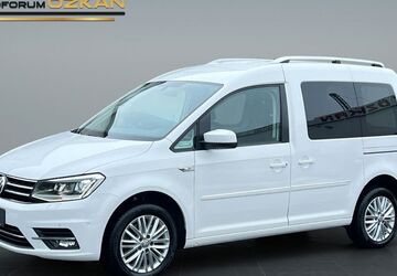 VW Caddy 139.573 km 19.499 &euro; Löhne 32584
