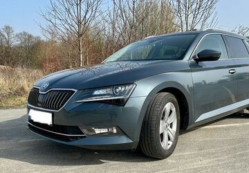 Skoda Superb 125.000 km 18.650 &euro; Hüllhorst 32609