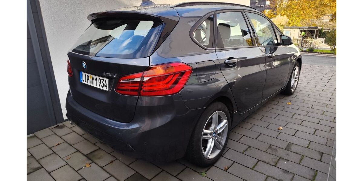 BMW 216 Active Tourer 107.000 km 14.400 &euro; Detmold 32760