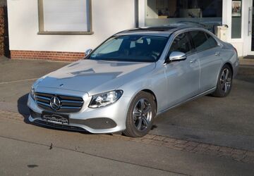 Mercedes-Benz E 300 81.000 km 29.890 &euro; Gütersloh 33332