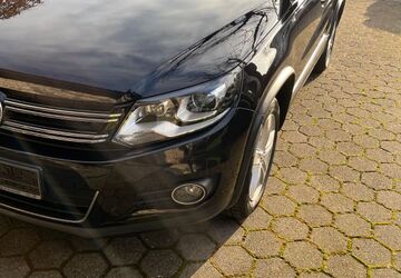VW Tiguan 160.300 km 14.490 &euro; Versmold 33775