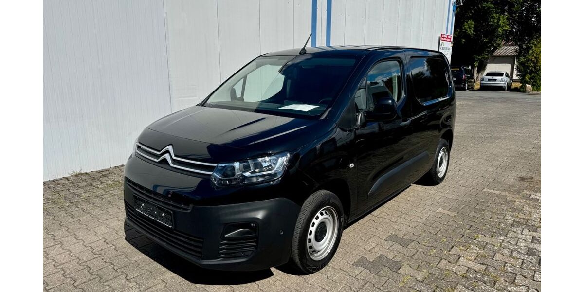 Citroen Berlingo 49.000 km 15.999 &euro; Bad Salzuflen 32107