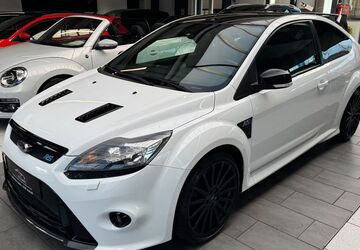 Ford Focus 124.000 km 29.900 &euro; Detmold 32758