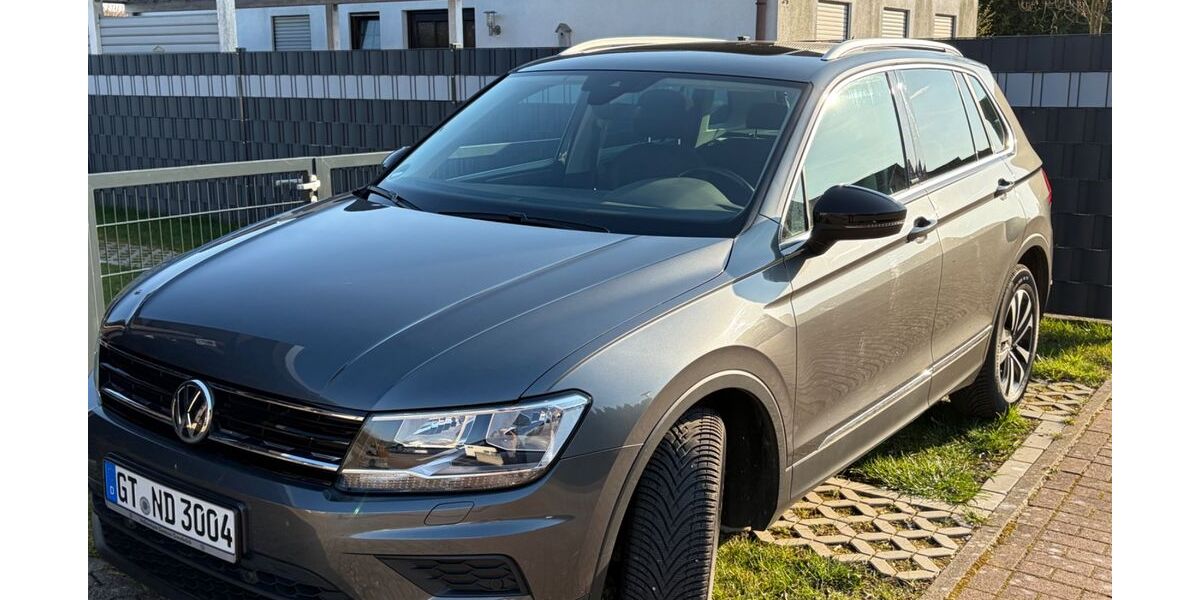 VW Tiguan 122.000 km 21.999 &euro; Borgholzhausen 33829
