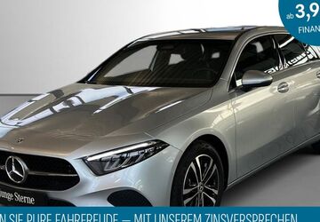 Mercedes-Benz A 180 2.100 km 27.290 &euro; Lemgo 32657
