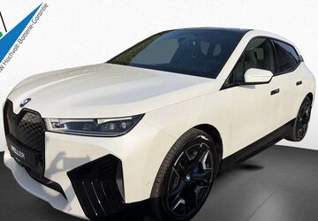 BMW iX 32.176 km 45.490 &euro; Gütersloh 33334