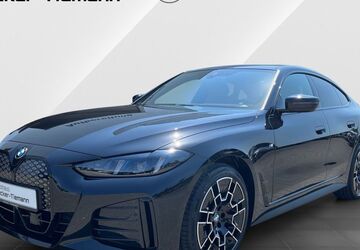 BMW i4 4.044 km 59.998 &euro; Versmold 33775
