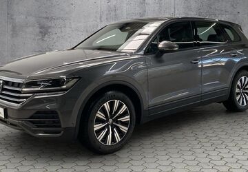 VW Touareg 18.900 km 55.445 &euro; Rheda-Wiedenbrück 33378