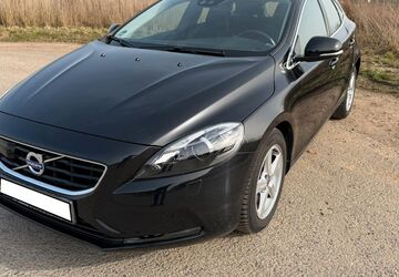 Volvo V40 89.900 km 12.500 &euro; Löhne 32584