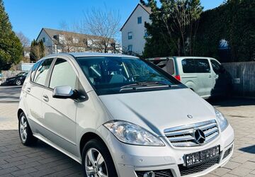 Mercedes-Benz A 180 185.000 km 4.200 &euro; Bielefeld 33647