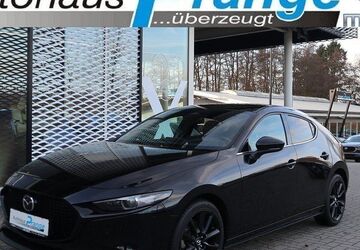 Mazda 3 14.983 km 27.485 &euro; Hilter 49176