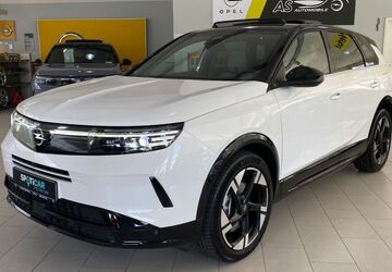 Opel Grandland (X) 15.000 km 35.990 &euro; Bielefeld 33602