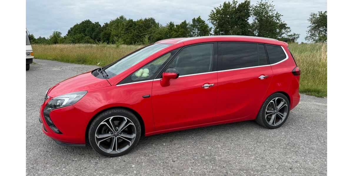Opel Zafira Tourer 165.000 km 8.300 &euro; Detmold 32758