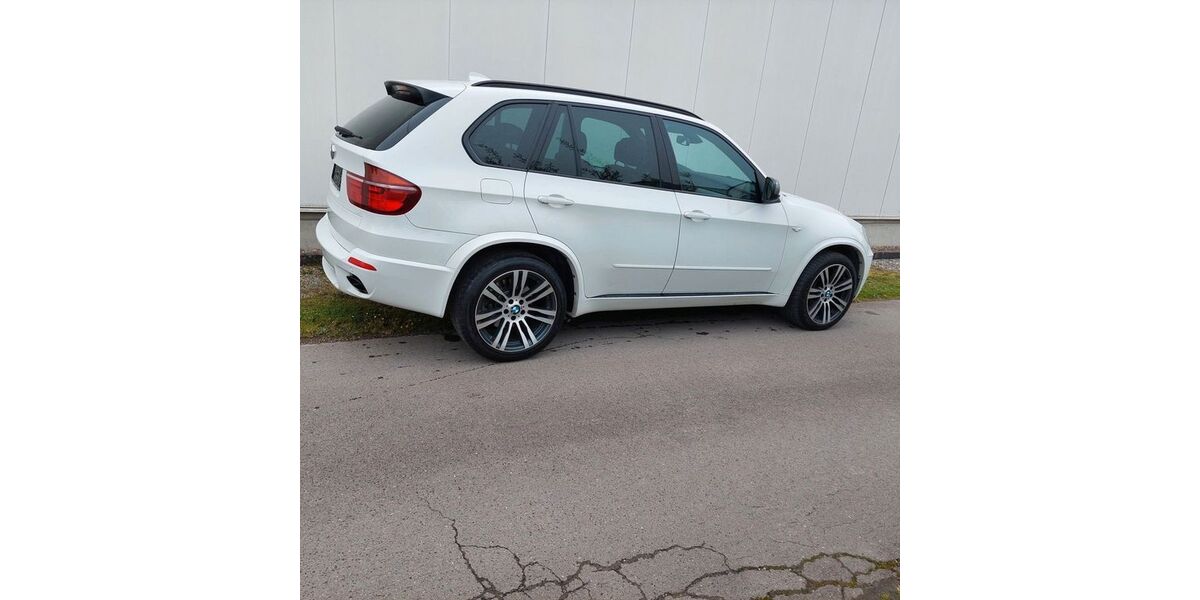BMW X5 M50 171.000 km 15.999 &euro; Detmold 32758